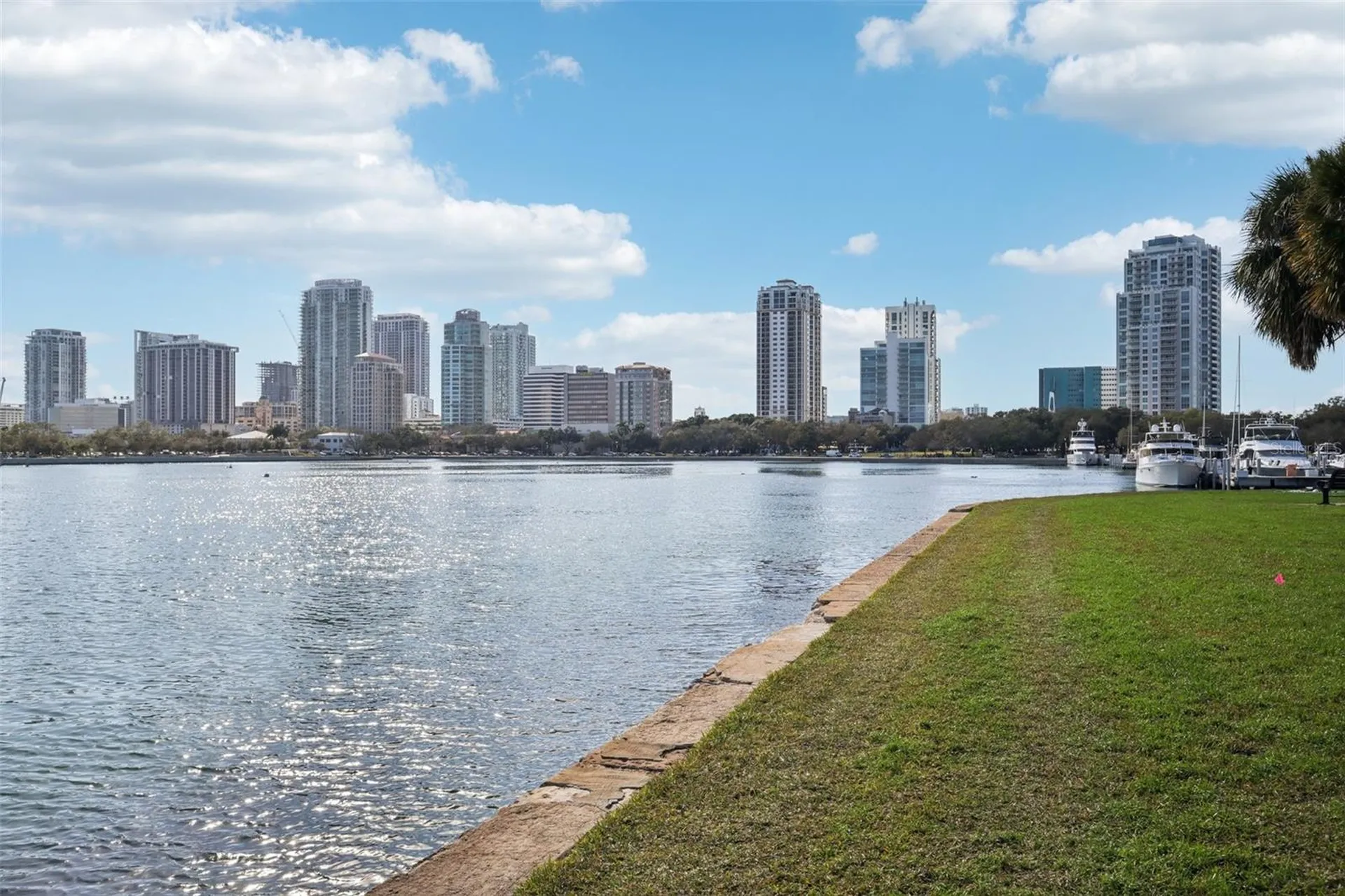 226 5th Avenue N St Petersburg FL 33701
