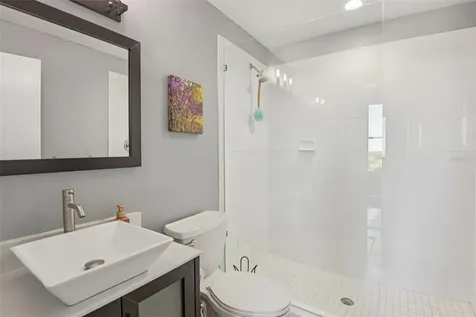 226 5th Avenue N St Petersburg FL 33701