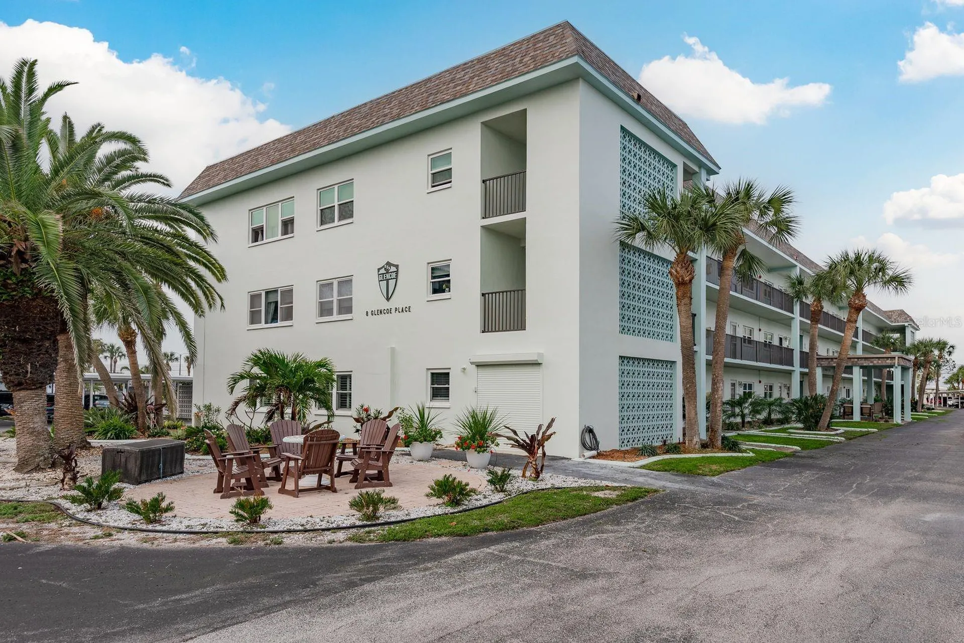 8 Glencoe Place Dunedin FL 34698