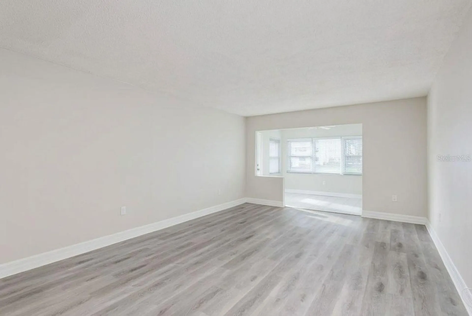 8 Glencoe Place Dunedin FL 34698