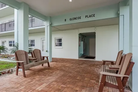 8 Glencoe Place Dunedin FL 34698