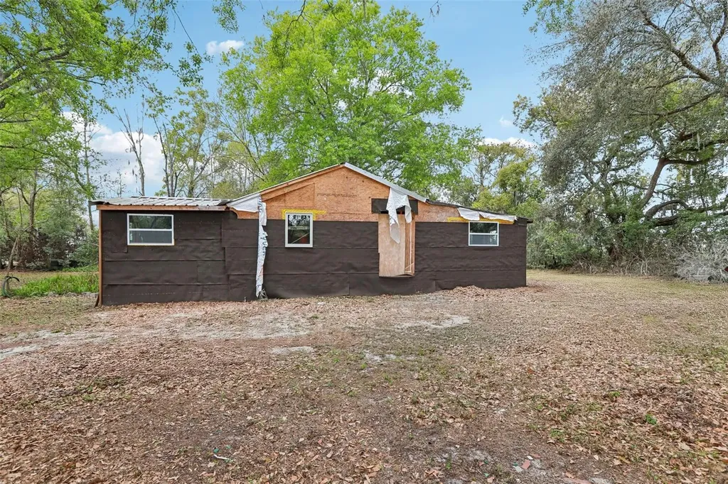 35929 Valleybrook Avenue Zephyrhills FL 33541