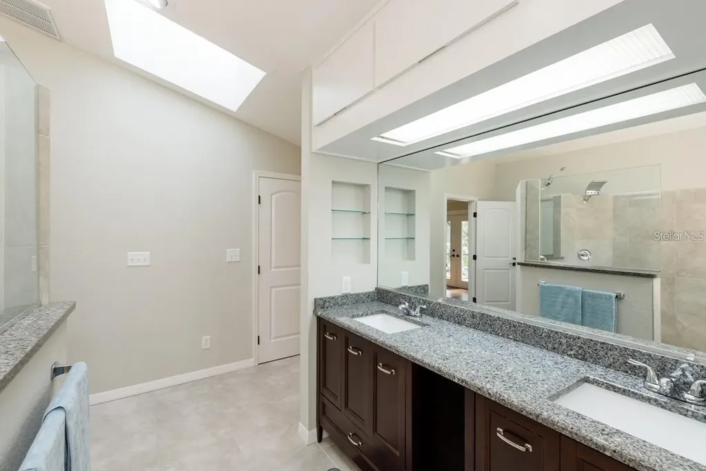 5002 SE 7 Place Ocala FL 34471