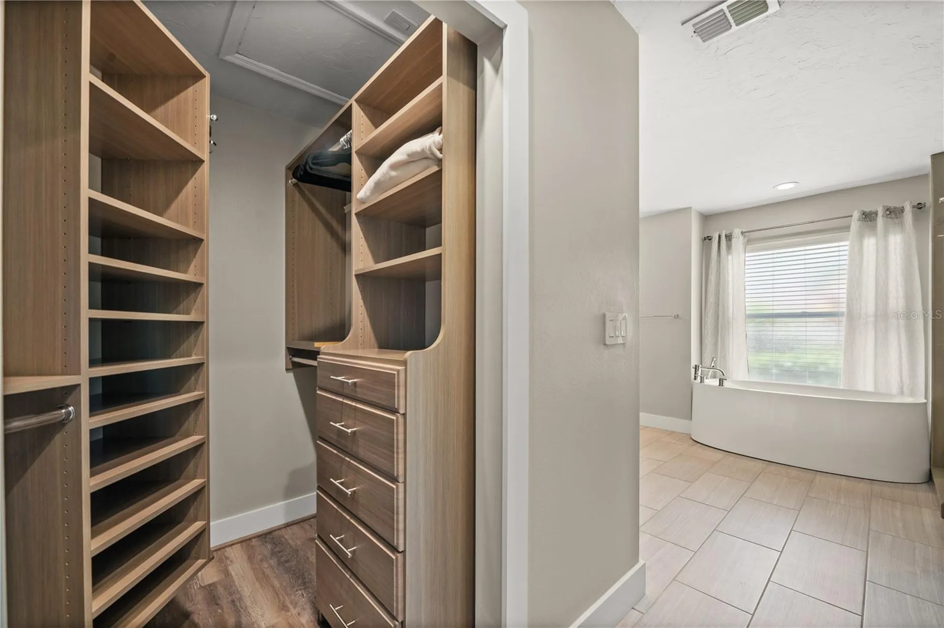 6960 Stetson Street Circle Sarasota FL 34243
