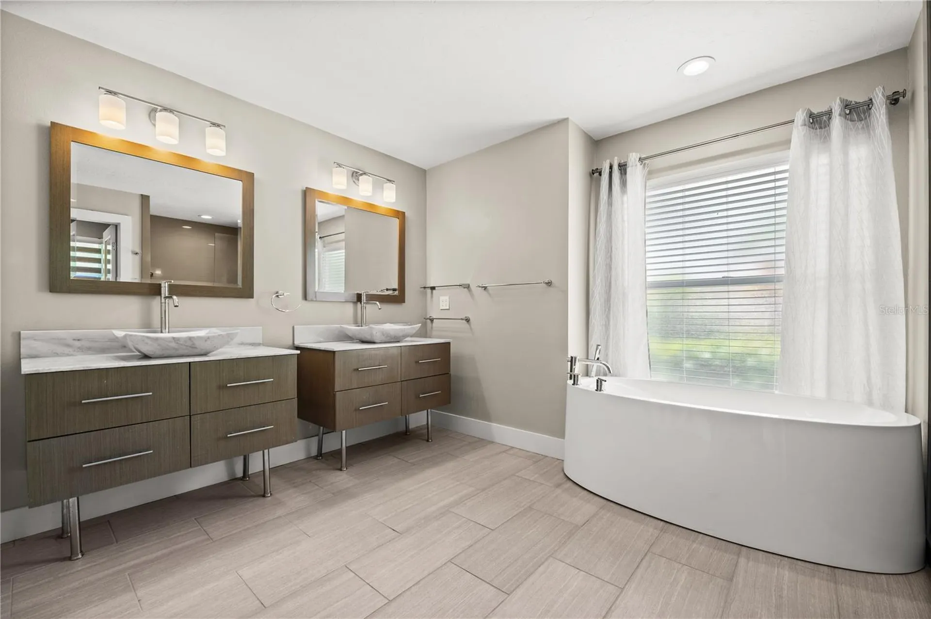 6960 Stetson Street Circle Sarasota FL 34243