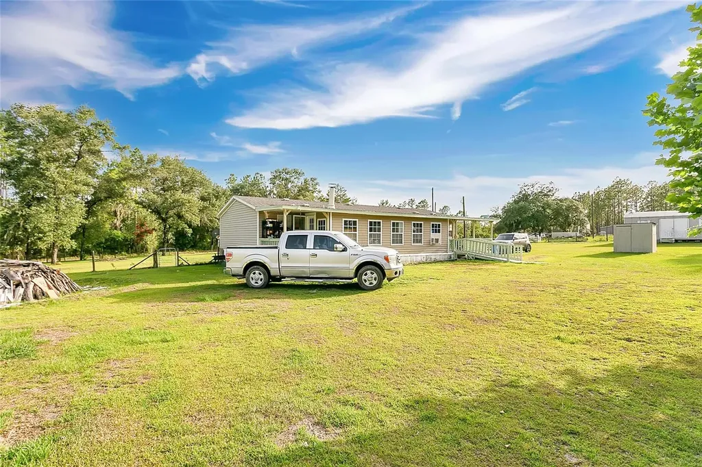 12531 NE 18th Street Williston FL 32696