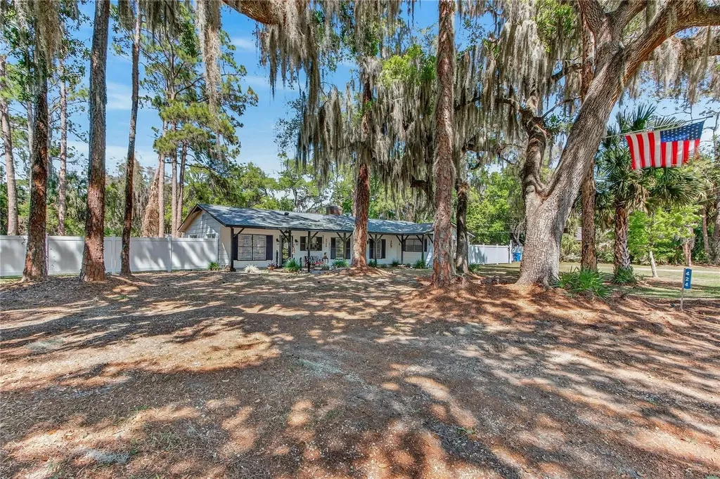 424 Stone Island Road Deltona FL 32725