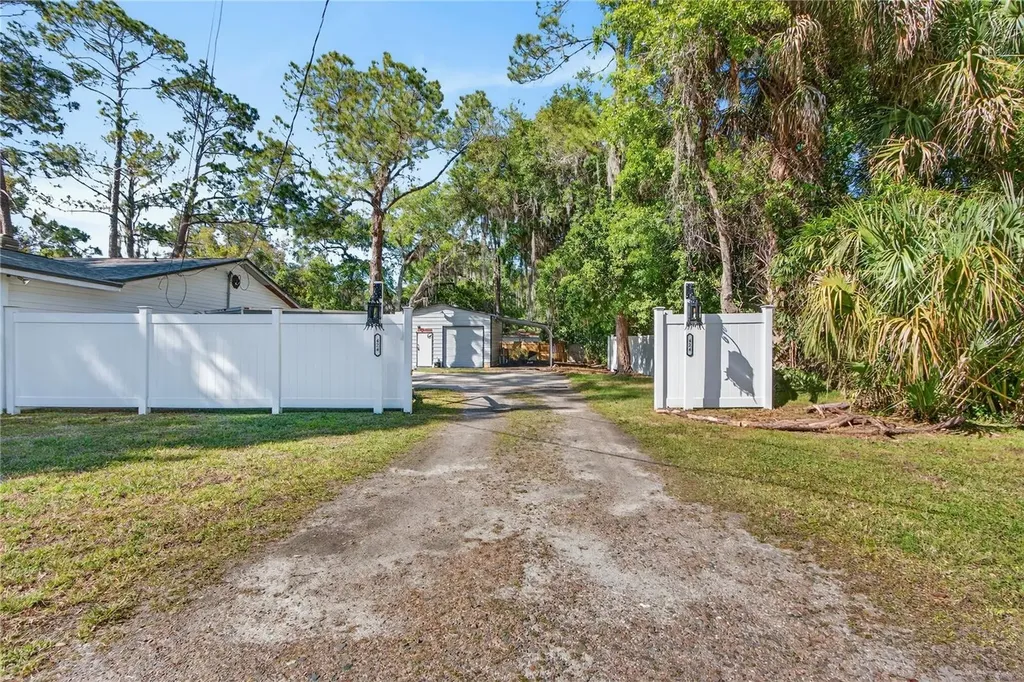 424 Stone Island Road Deltona FL 32725
