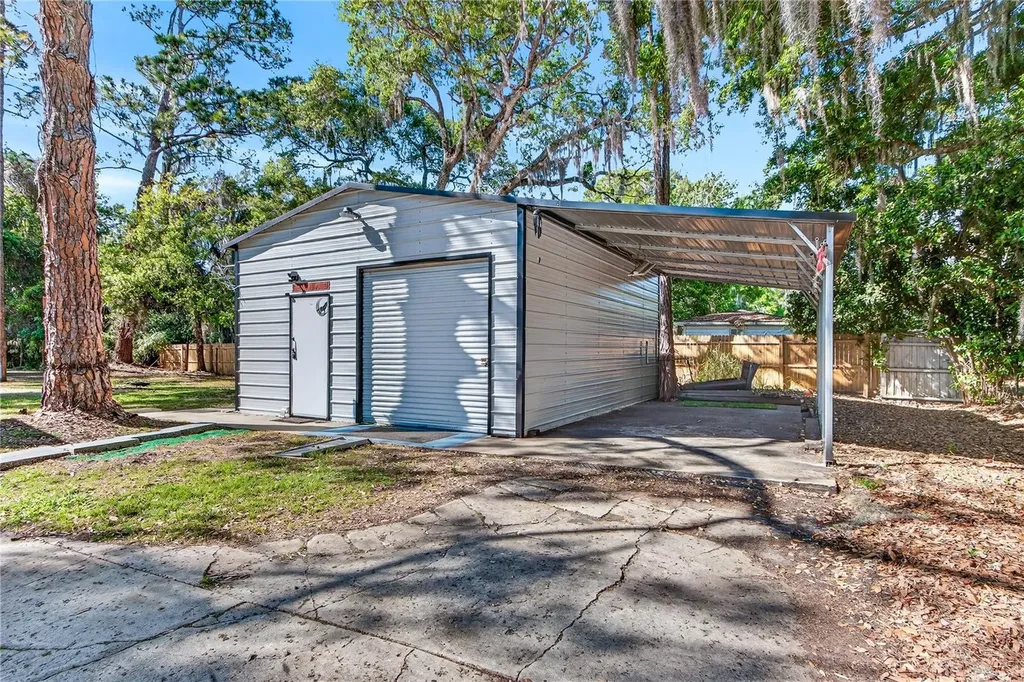 424 Stone Island Road Deltona FL 32725