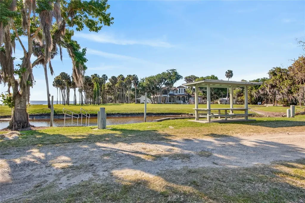 424 Stone Island Road Deltona FL 32725