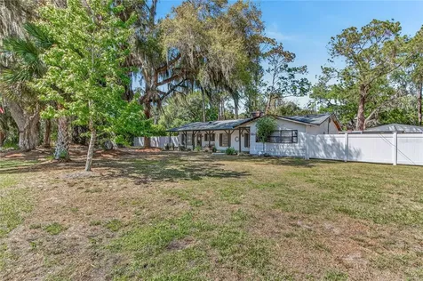 424 Stone Island Road Deltona FL 32725