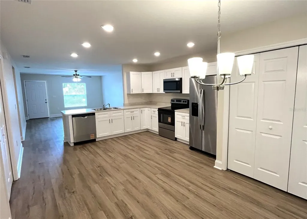 339 Dixie Highway Auburndale FL 33823