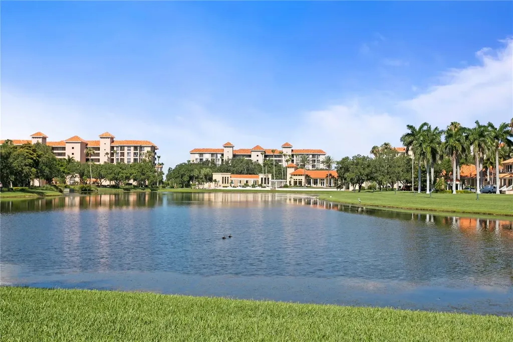 4717 Dolphin Cay Lane S St Petersburg FL 33711