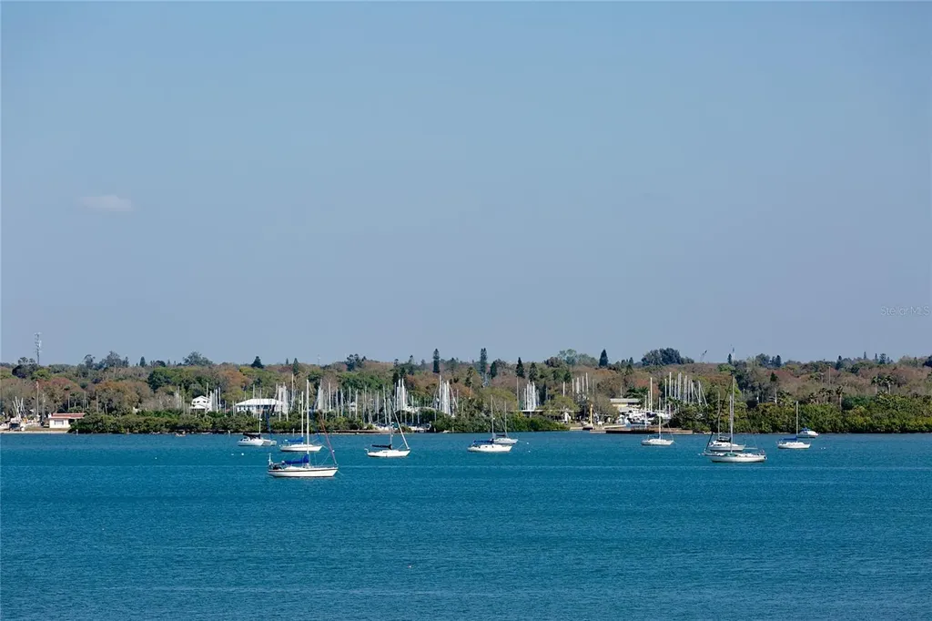 4717 Dolphin Cay Lane S St Petersburg FL 33711