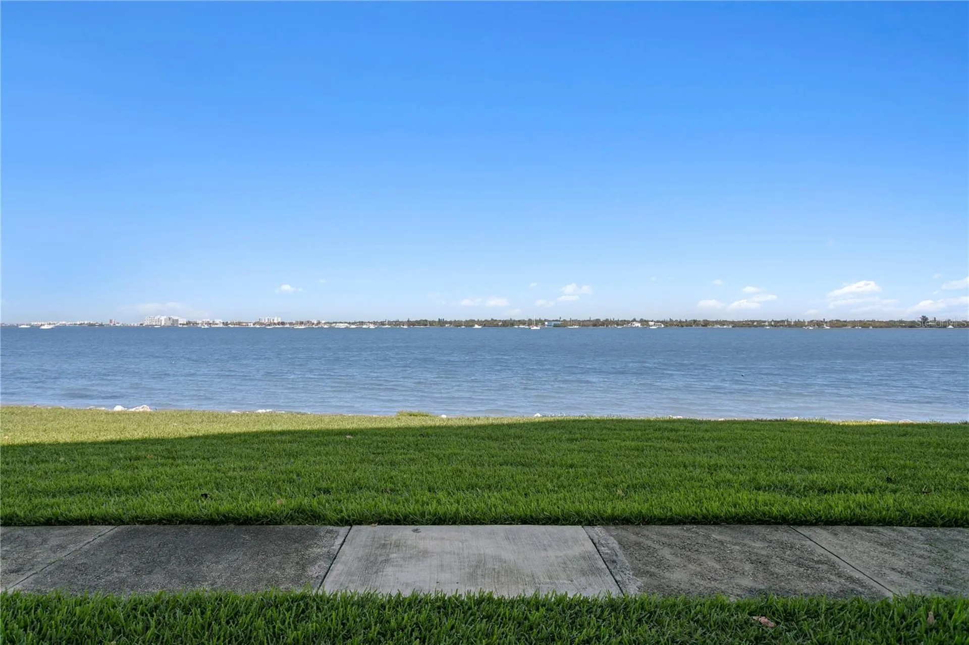4717 Dolphin Cay Lane S St Petersburg FL 33711