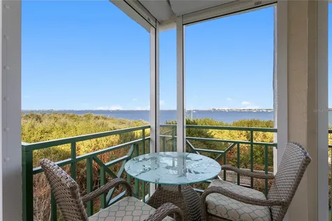 4717 Dolphin Cay Lane S St Petersburg FL 33711