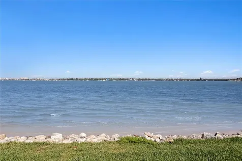 4717 Dolphin Cay Lane S St Petersburg FL 33711