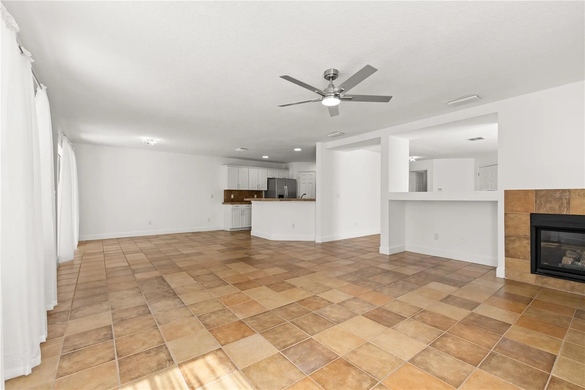 449 Rona Lane Davenport FL 33897