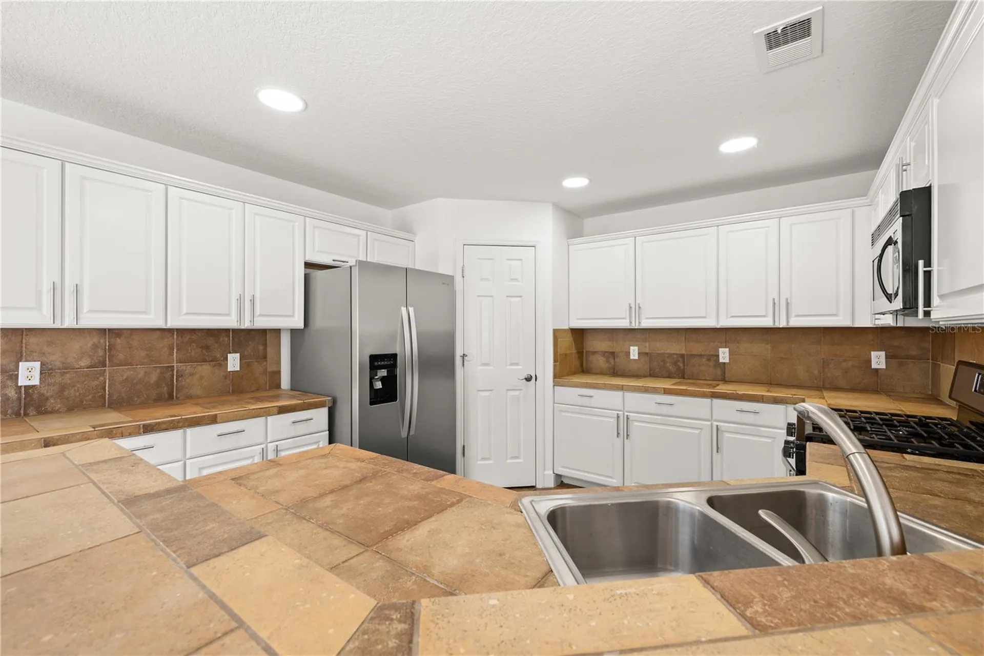 449 Rona Lane Davenport FL 33897