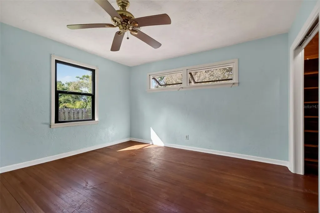 6338 Beechwood Avenue Sarasota FL 34231