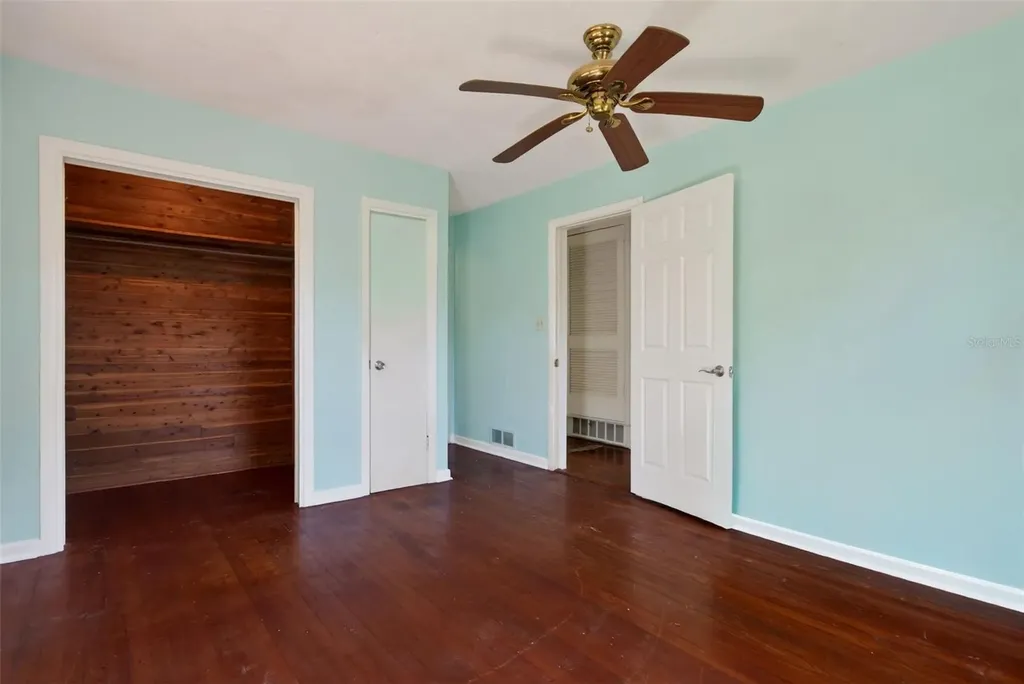 6338 Beechwood Avenue Sarasota FL 34231