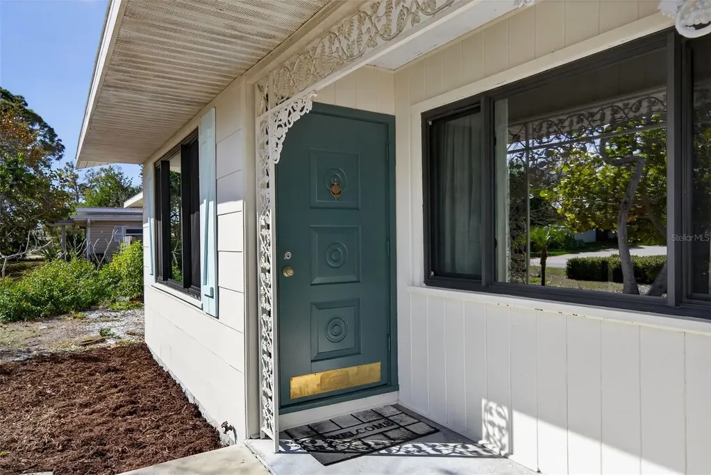 6338 Beechwood Avenue Sarasota FL 34231