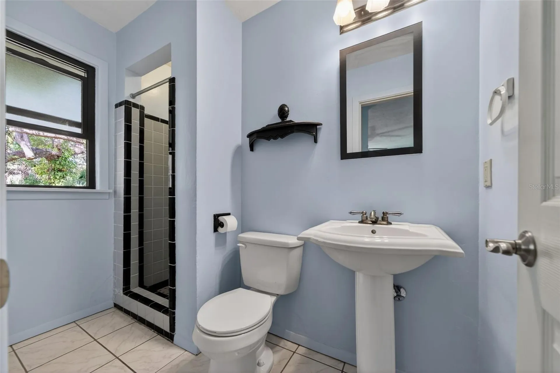 6338 Beechwood Avenue Sarasota FL 34231