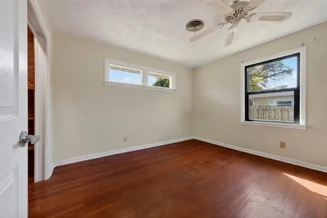 6338 Beechwood Avenue Sarasota FL 34231