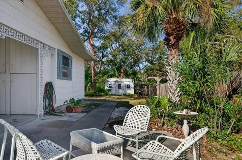 6338 Beechwood Avenue Sarasota FL 34231