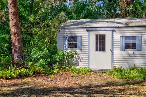 6338 Beechwood Avenue Sarasota FL 34231