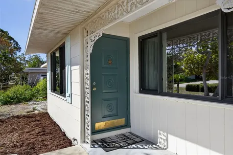 6338 Beechwood Avenue Sarasota FL 34231