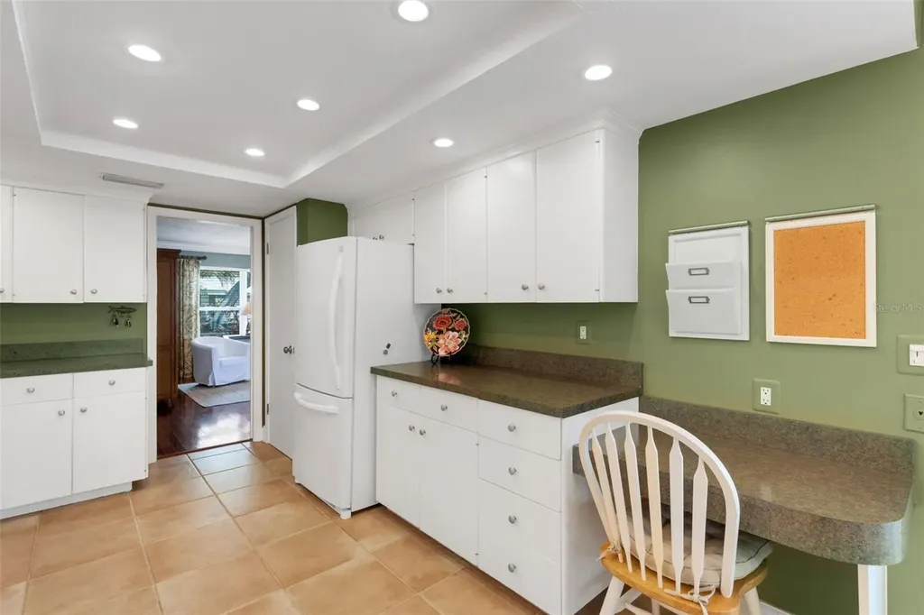 3016 Chase Circle Sarasota FL 34231