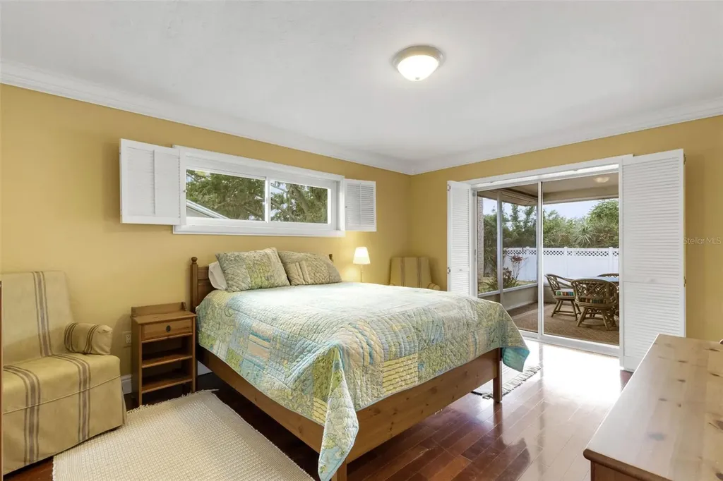 3016 Chase Circle Sarasota FL 34231