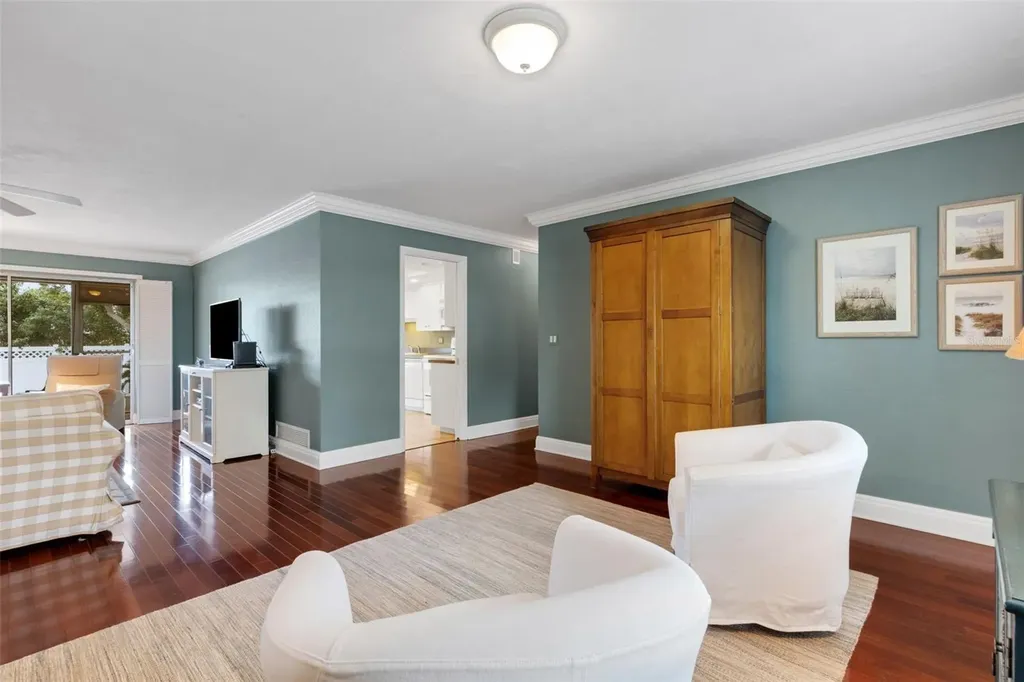 3016 Chase Circle Sarasota FL 34231