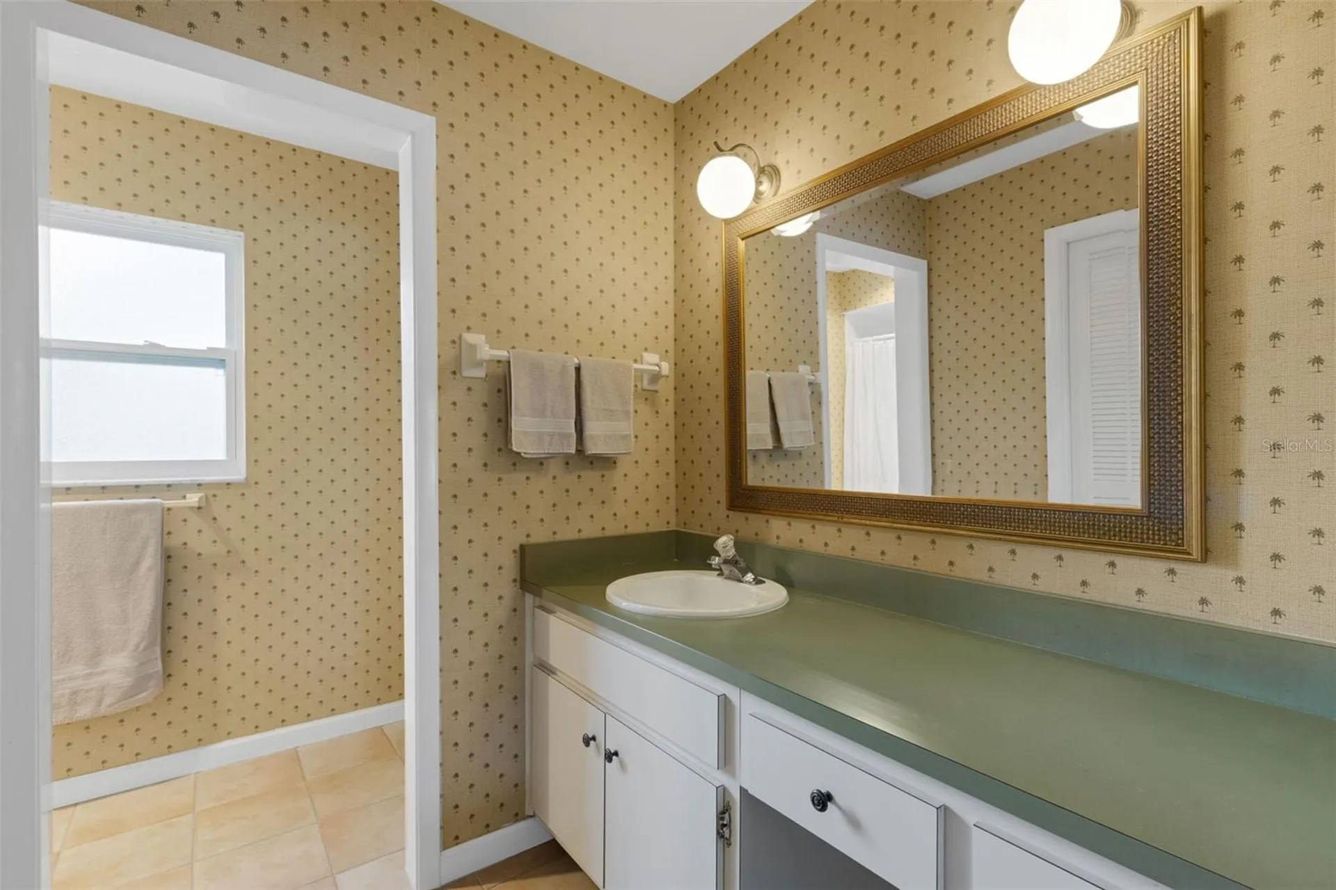 3016 Chase Circle Sarasota FL 34231