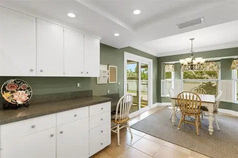 3016 Chase Circle Sarasota FL 34231