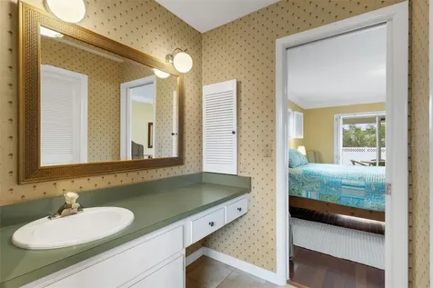 3016 Chase Circle Sarasota FL 34231