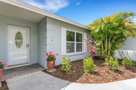 3016 Chase Circle Sarasota FL 34231