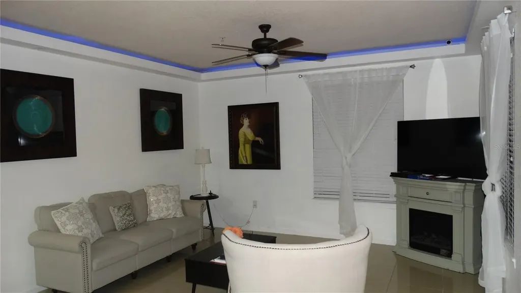 5957 Westgate Drive Orlando FL 32835