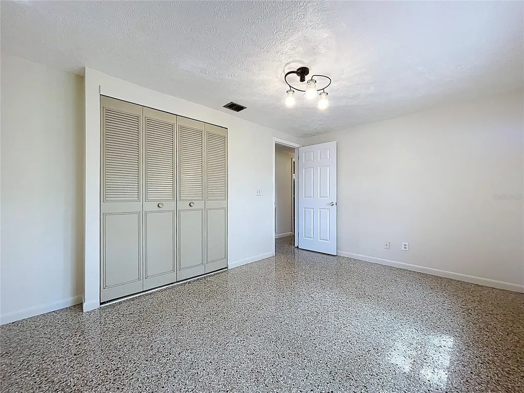 1415 E Idlewild Avenue Tampa FL 33604