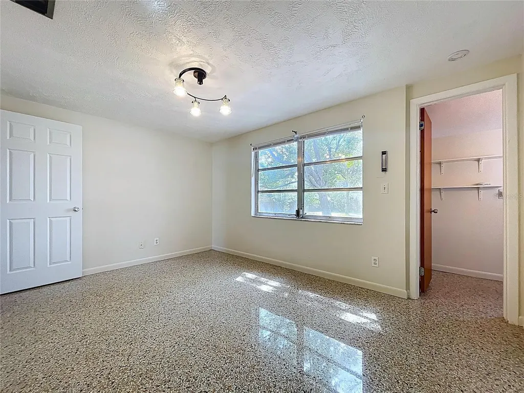 1415 E Idlewild Avenue Tampa FL 33604