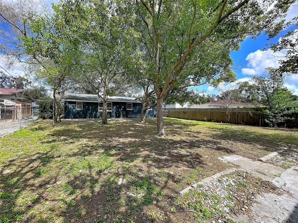 1415 E Idlewild Avenue Tampa FL 33604