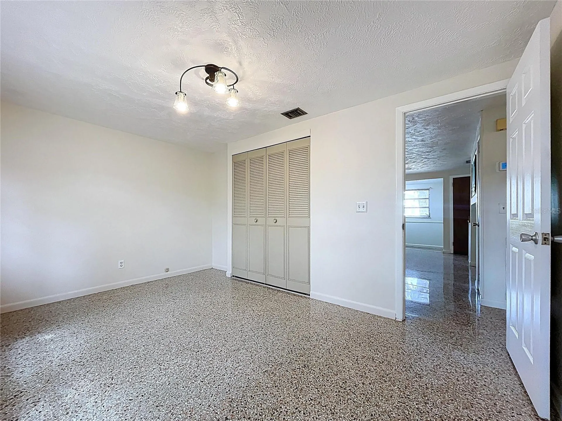 1415 E Idlewild Avenue Tampa FL 33604