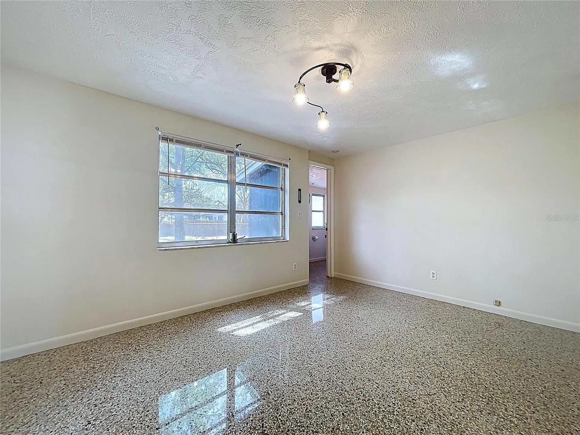 1415 E Idlewild Avenue Tampa FL 33604