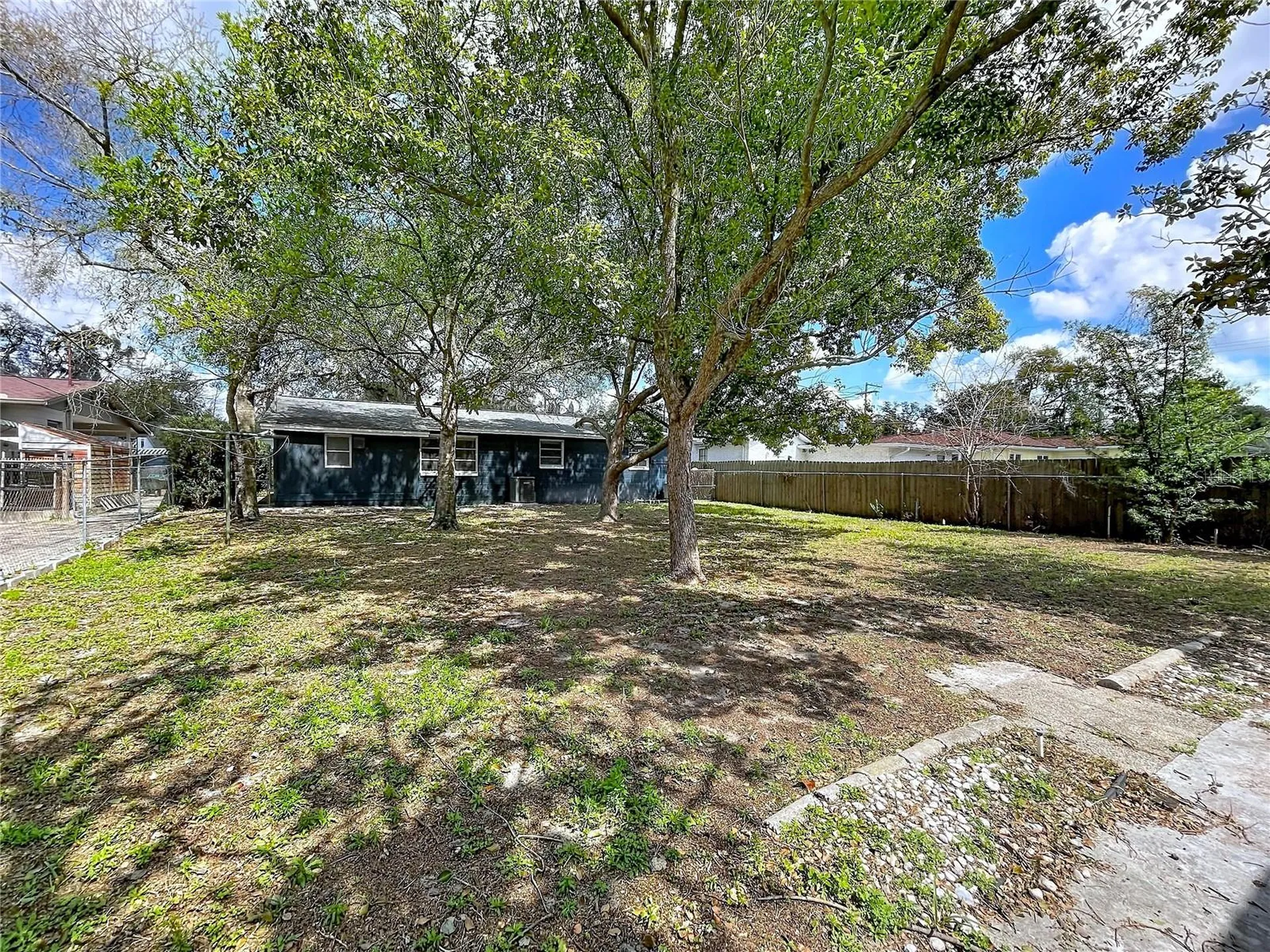 1415 E Idlewild Avenue Tampa FL 33604