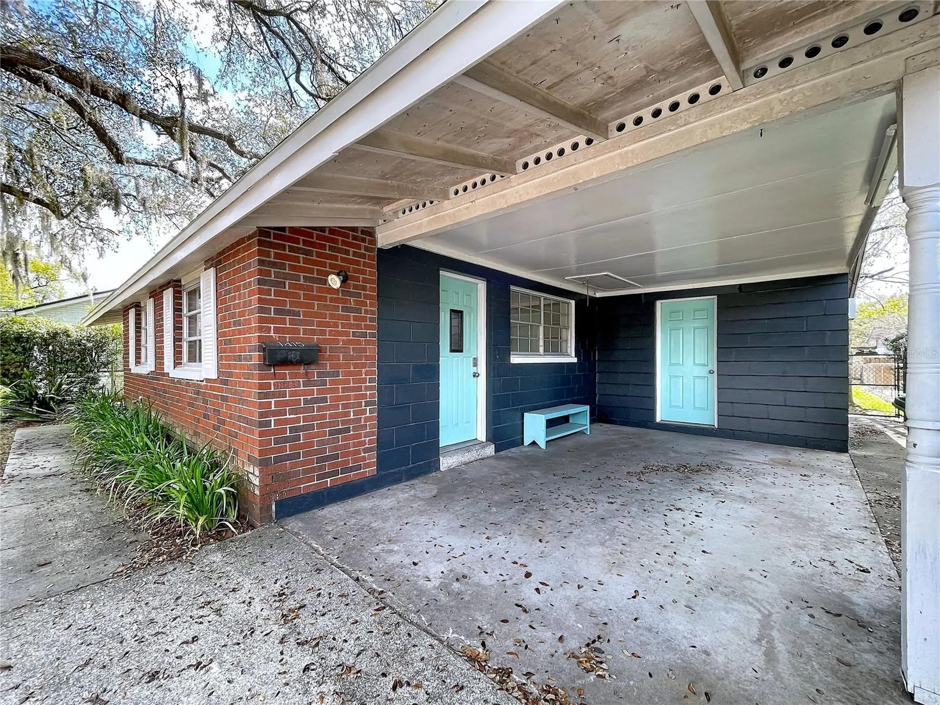 1415 E Idlewild Avenue Tampa FL 33604