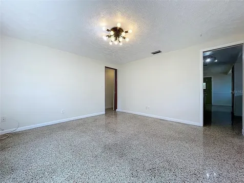 1415 E Idlewild Avenue Tampa FL 33604