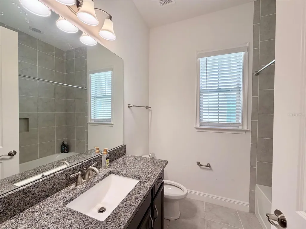 13202 Winterton Lane Orlando FL 32832