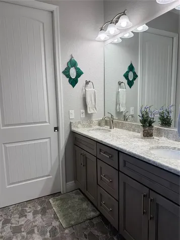 17898 SW 72nd Street Road Dunnellon FL 34432