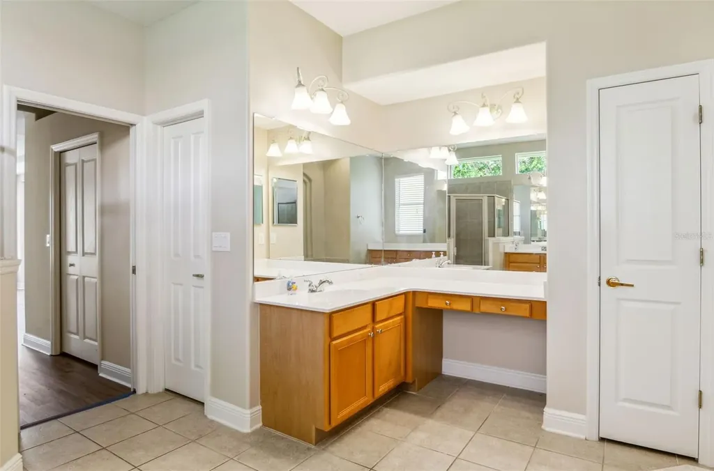 10222 Arbor Side Drive Tampa FL 33647